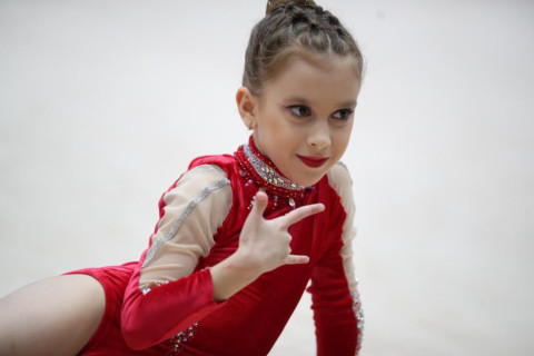 Qəbələdə bədii gimnastika üzrə turnir davam edir - FOTO
