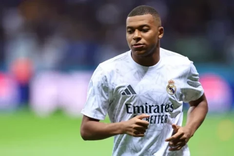 Kilian Mbappe Ronaldinyo ilə Ronaldonun rekordunu təkrarladı