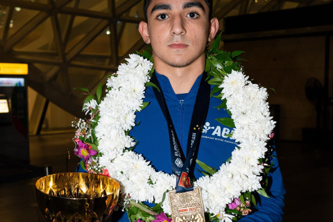 Azerbaijani U-15 boxing team returns home after successful European Championship - PHOTO