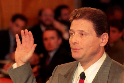 Keçmiş mafiozi NBA-da mərc qalmaqalında iştirak edənləri tamahkarlıqda günahlandırıb