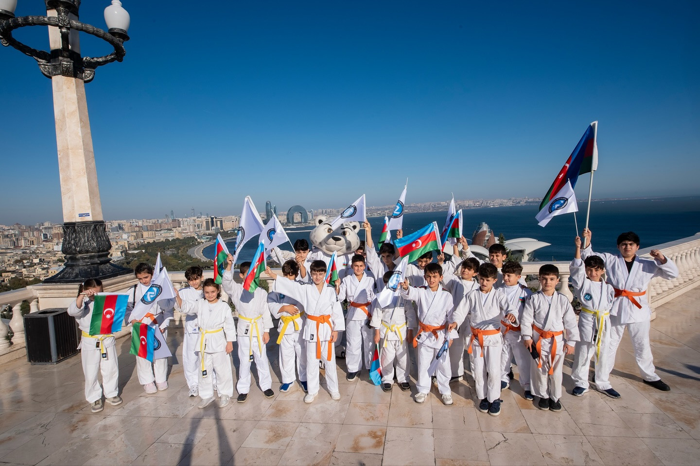 Ümumdünya Cüdo Günündə “Şəhər turu” - FOTO