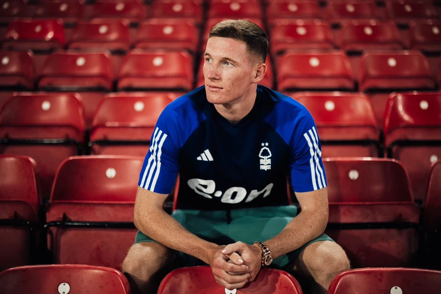 "Ноттингем Форест" запросил рекордную сумму за своего полузащитника