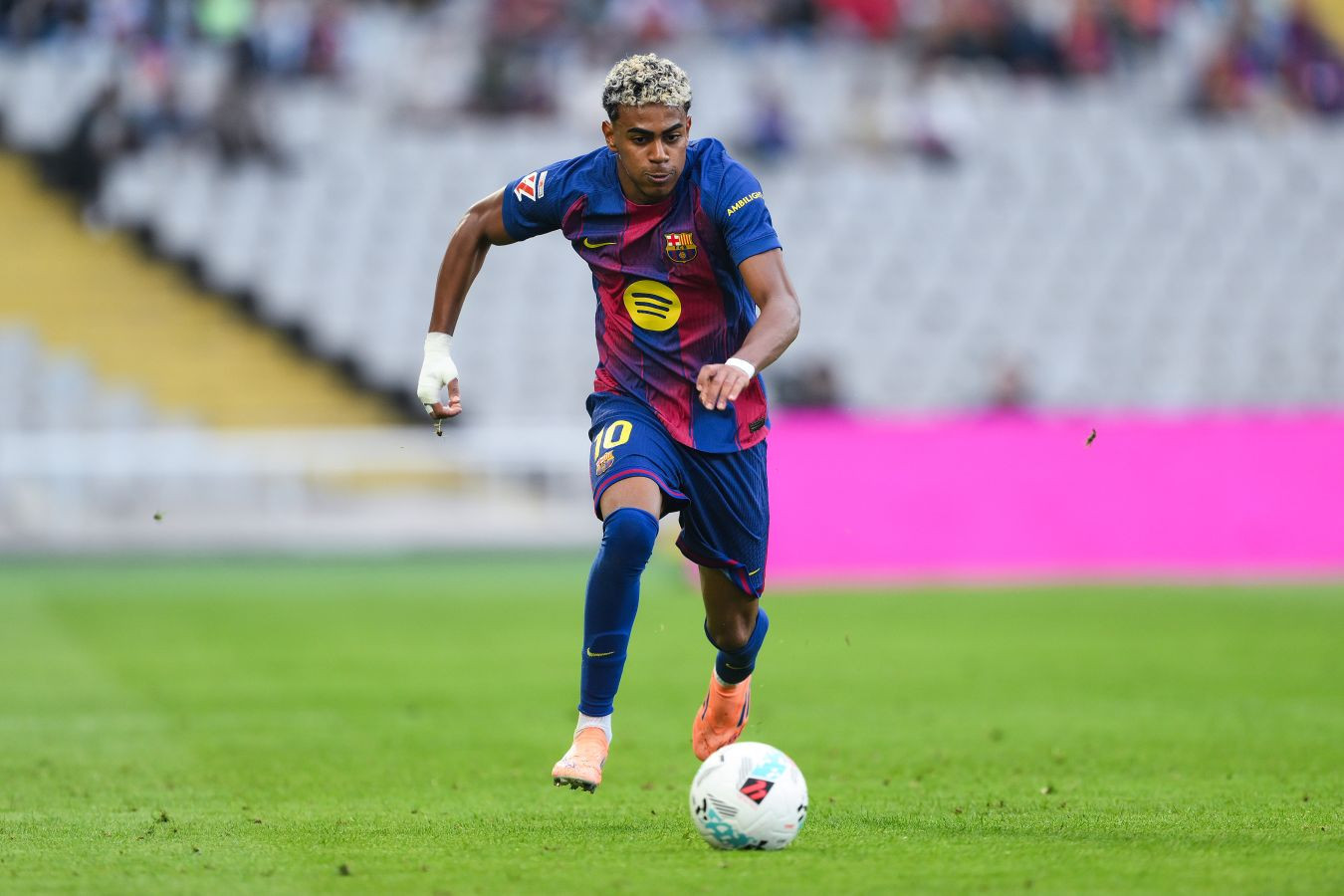 Lamine Yamal deletes profile photo after El Clasico defeat