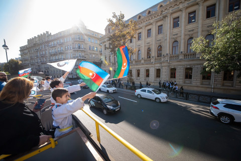 Ümumdünya Cüdo Günündə “Şəhər turu” - FOTO