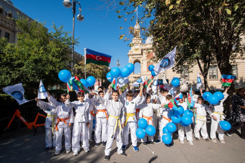 Ümumdünya Cüdo Günündə “Şəhər turu” - FOTO
