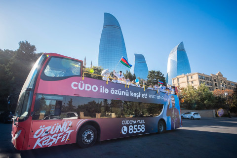 Ümumdünya Cüdo Günündə “Şəhər turu” - FOTO