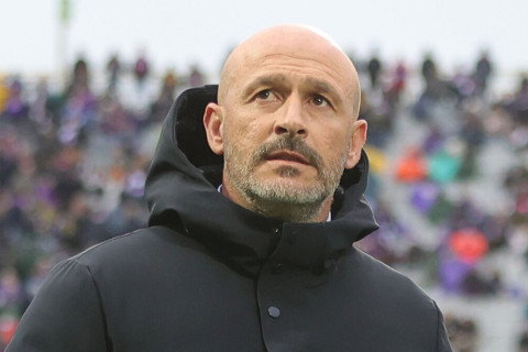 Главного тренера "Болоньи" выписали из больницы