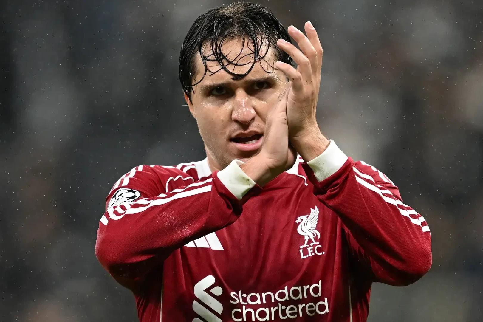 İtalyan hücumçu çətin dövrdə “Liverpul”un lideri olmağa söz verib