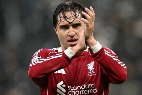 İtalyan hücumçu çətin dövrdə “Liverpul”un lideri olmağa söz verib