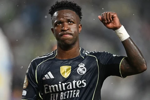 Винисиус может перейти в "ПСЖ" из-за конфликта с Хаби Алонсо