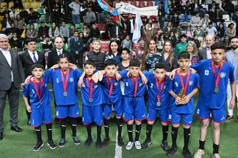 По инициативе Лейлы Алиевой организован очередной турнир по мини-футболу среди команд детских домов - ФОТО