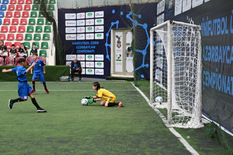 По инициативе Лейлы Алиевой организован очередной турнир по мини-футболу среди команд детских домов - ФОТО