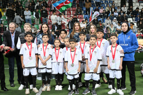 По инициативе Лейлы Алиевой организован очередной турнир по мини-футболу среди команд детских домов - ФОТО