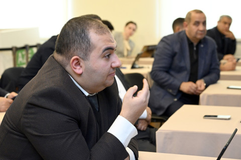 Fərid Qayıbov VI İslam Həmrəyliyi Oyunlarına hazırlıq işləri ilə bağlı tapşırıqlar verib - FOTO