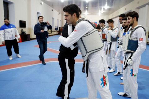 “Qarabağ”ın braziliyalı ulduzu Kadi Borges parataekvondoçuların məşqində olub - FOTO/VİDEO