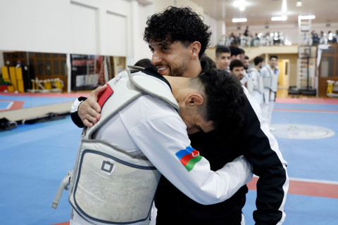 “Qarabağ”ın braziliyalı ulduzu Kadi Borges parataekvondoçuların məşqində olub - FOTO