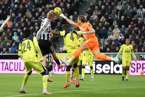 Liqa Kuboku: “Nyukasl” “Tottenhem”i mübarizədən kənarlaşdırdı - VİDEO