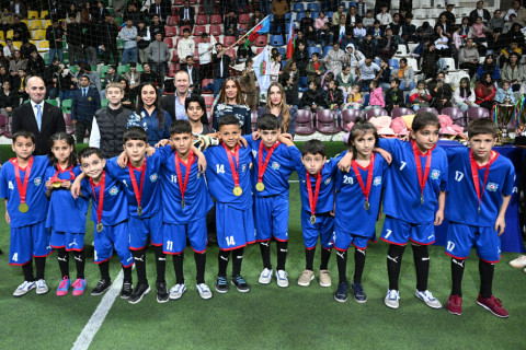 Leyla Əliyevanın təşəbbüsü ilə uşaq evlərinin komandaları arasında minifutbol turniri təşkil olunub - FOTO