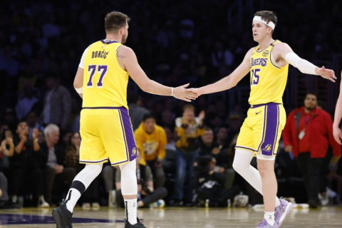 В "Лейкерс" рассказали, когда ждать возвращения Луки Дончича на паркет