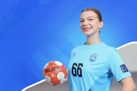 “Kür” heyətinə daha bir həndbolçu qatıb