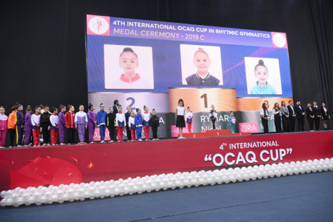 В Баку стартовал международный турнир по художественной гимнастике Ocaq Cup - ФОТО