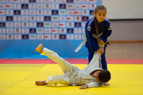 Naxçıvanda idmançılar üçün kəmər dərəcələri imtahanı təşkil edilib - FOTO