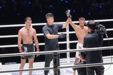 Azərbaycanlı döyüşçü ONE FC-də ilk qələbəsini qazanıb - VİDEO