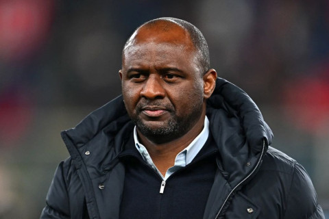 Вийера покинул пост главного тренера "Дженоа"