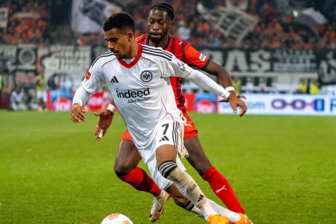 Bundesliqa: “Ayntraxt”dan xal itkisi, “Borussiya Mönhenqladbax”ın böyükhesablı qələbəsi