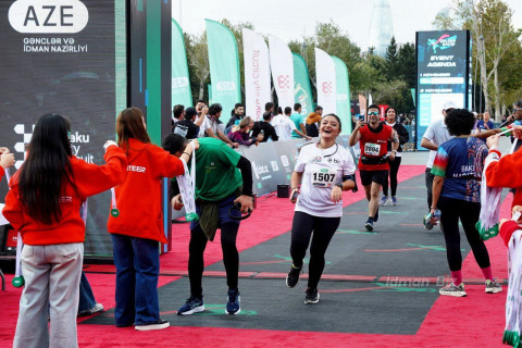 Bakıda V “Qələbə qaçışı” başa çatıb - YENİLƏNİB + FOTO + VİDEO