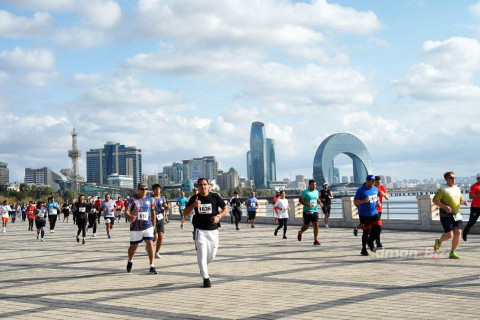 Bakıda V “Qələbə qaçışı” başa çatıb - YENİLƏNİB + FOTO + VİDEO