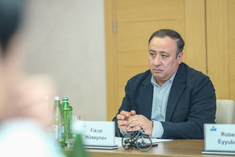 Казахстанец стал спортивным директором Федерации велоспорта Азербайджана - ФОТО