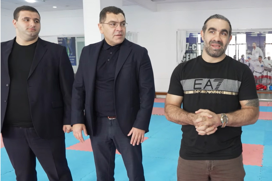 Рафаэль Агаев встретился со спортсменами с нарушением слуха - ВИДЕО