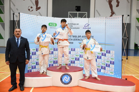 В Лянкяране прошло региональное первенство по дзюдо среди юношей и девушек до 14 лет - ФОТО