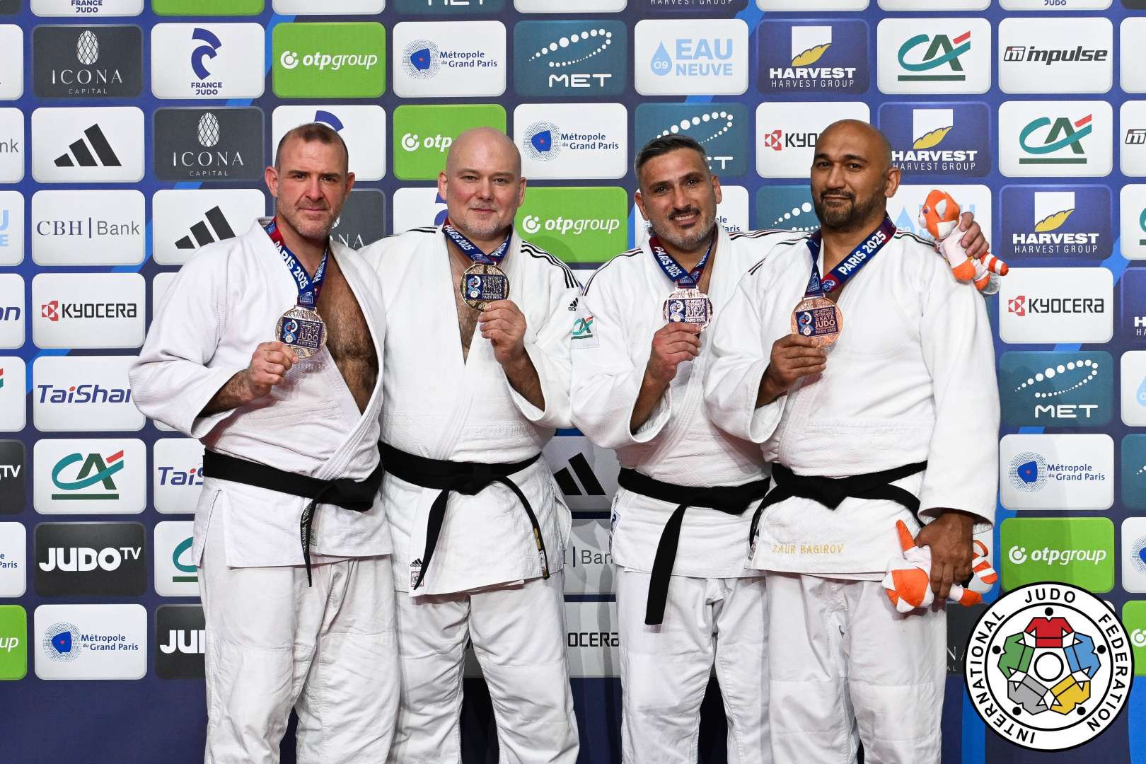 Azərbaycanlı cüdoçular dünya çempionatında üç medal qazandılar - FOTO