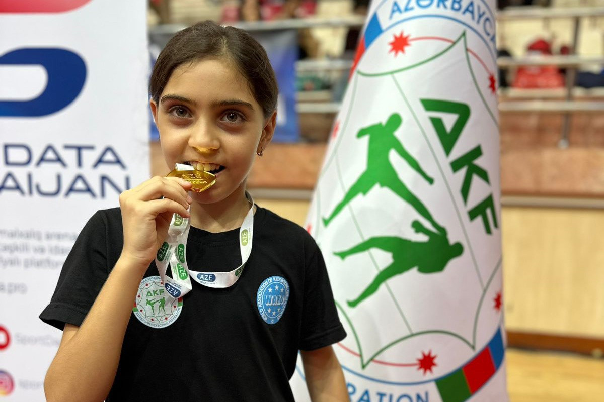 “Üç il ərzində cəmi bir dəfə uduzdu və həmin məğlubiyyəti çox ağır keçirdi” - Yeniyetmə kikboksçunun atasının İDMAN.BİZ-ə MÜSAHİBƏSİ - FOTO