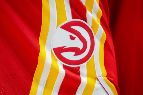 Бывшего сотрудника клуба НБА "Атланта Хокс" обвиняют в хищении 3,8 млн долларов