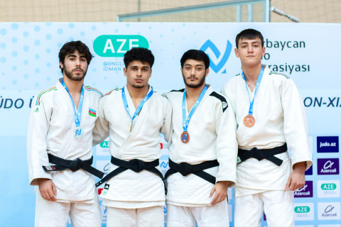 Sumqayıtda gənc cüdoçular arasında Abşeron-Xızı bölgəsi üzrə region birinciliyi keçirilib - FOTO