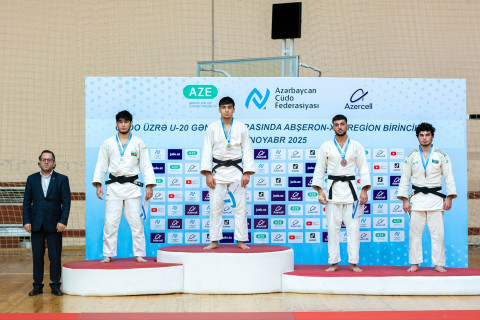 Sumqayıtda gənc cüdoçular arasında Abşeron-Xızı bölgəsi üzrə region birinciliyi keçirilib - FOTO