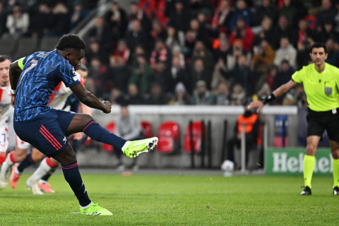 “Slaviya” - “Arsenal” oyununun hakimi Əliyar Ağayevin idarəçiliyinə İngiltərə və Çexiyadan reaksiyalar - İDMAN.BİZ-in ARAŞDIRMASI