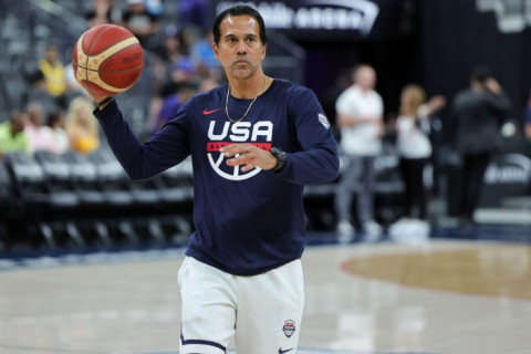 Дом главного тренера сборной США по баскетболу сгорел в Майами