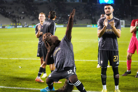 UEFA Çempionlar Liqası: “Qarabağ” Avropa nəhəngi ilə oyunu bərabərliklə bitirdi - YENİLƏNİB + FOTO/VİDEO