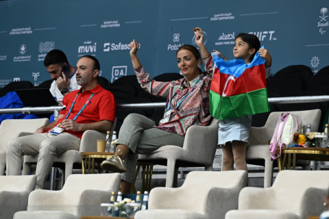 Игры исламской солидарности: женская сборная Азербайджана уверенно обыграла команду Таджикистана - ФОТО