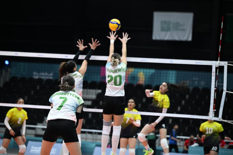 Azərbaycan voleybol millisi İslamiadada növbəti uğurlu nəticəsini əldə edib - YENİLƏNİB + FOTO