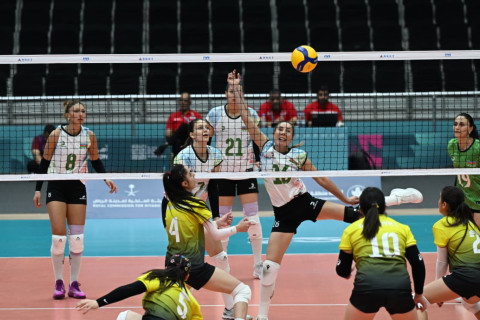 Игры исламской солидарности: женская сборная Азербайджана уверенно обыграла команду Таджикистана - ФОТО