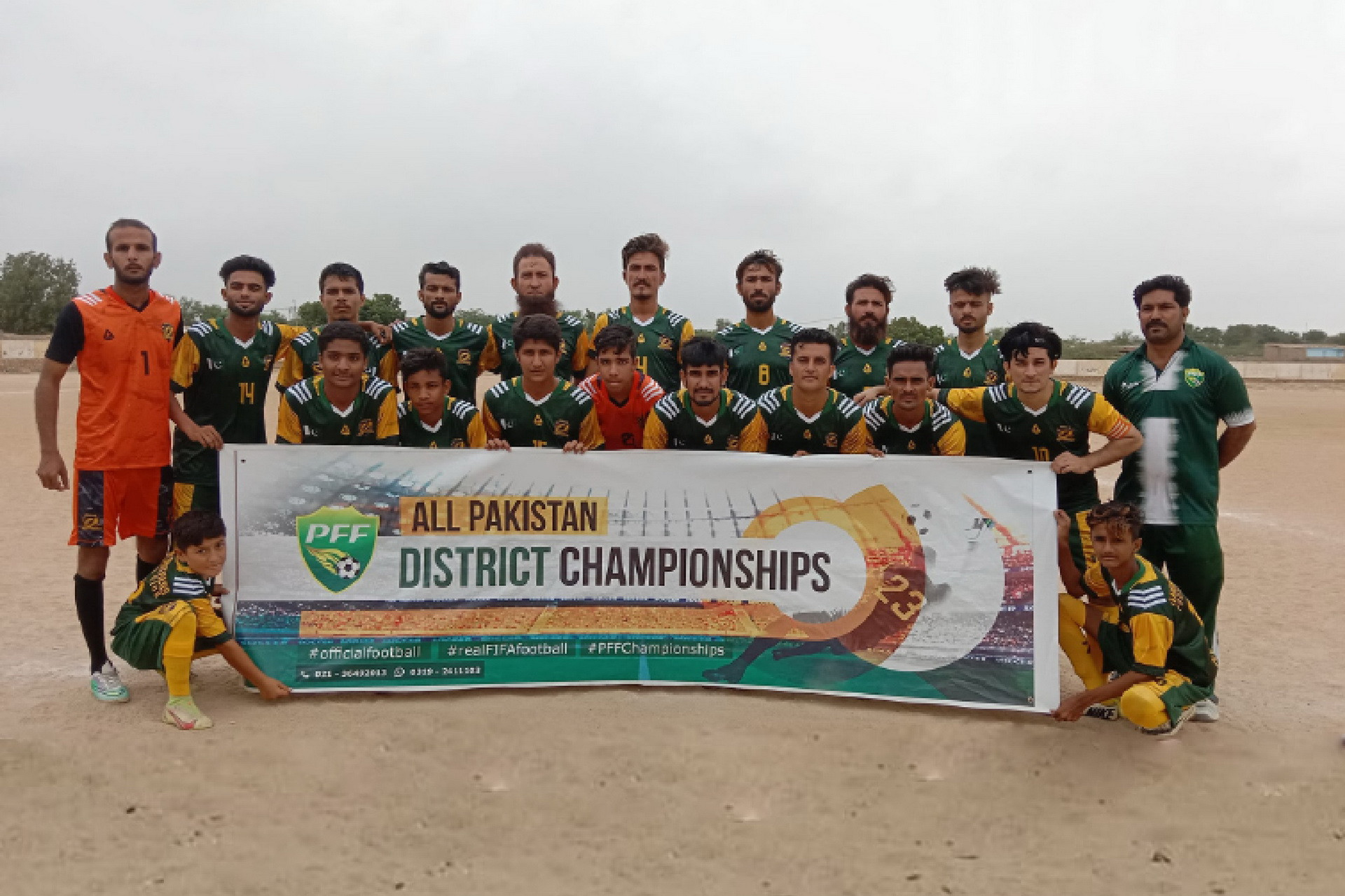 250 milyonluq ölkədə futbol çempionatı yoxdur