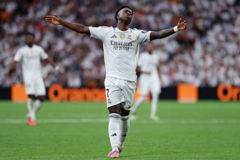 Vinisiusla Xabi Alonso arasında gərginlik davam edir