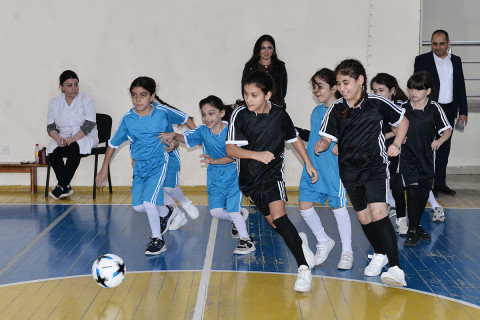 Bakıda UEFA-nın dəstəyi ilə keçirilən “Məktəbli Qızlar” turnirinə start verilib - FOTO
