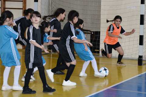 Bakıda UEFA-nın dəstəyi ilə keçirilən “Məktəbli Qızlar” turnirinə start verilib - FOTO