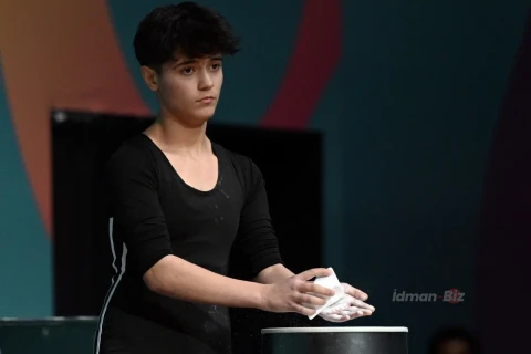 Ağırlıqqaldıranımız VI İslam Həmrəyliyi oyunlarında üç bürünc medal qazandı - YENİLƏNİB + FOTO/VİDEO